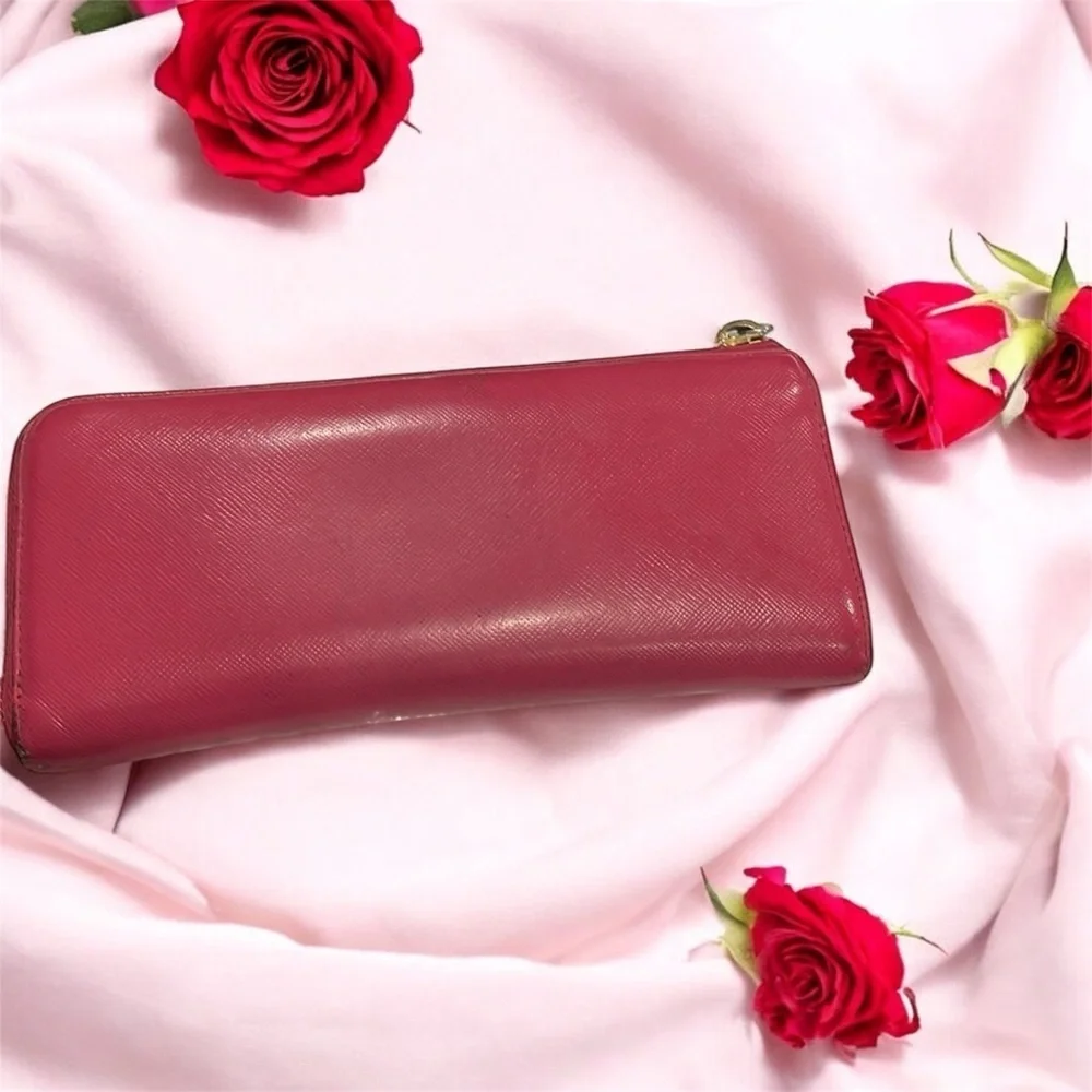 Prada Pink Women's Wallet L shape comes with COA offers are great!
